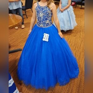 Girl's Tiffany Pageant Gown size 8